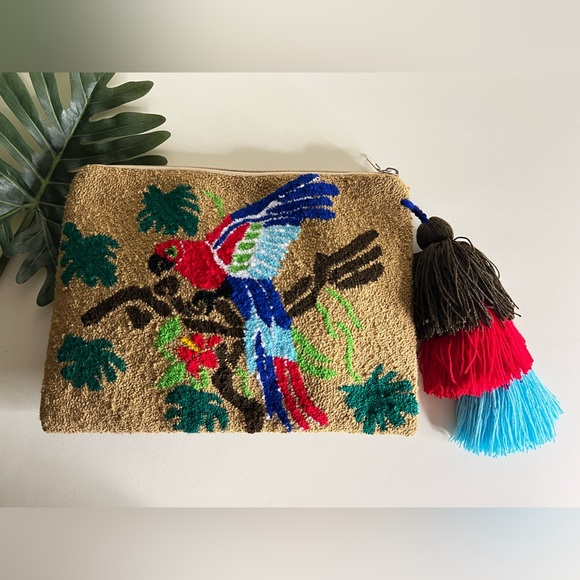 Multi-Purpose Handwoven Tropical Bird Bag -  Colorful Wayuu Macaw Sleeve Cover - Picture 2 of 9